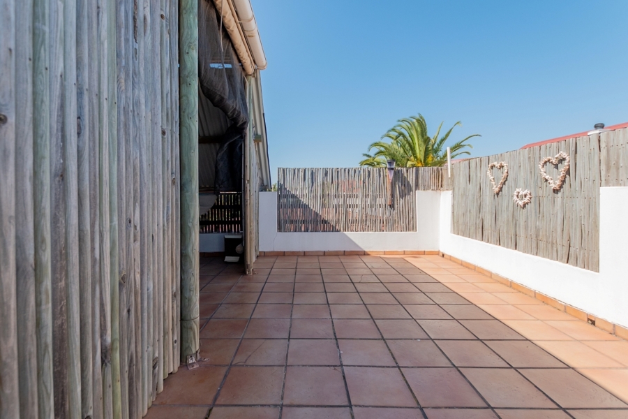 3 Bedroom Property for Sale in Skiathos Western Cape